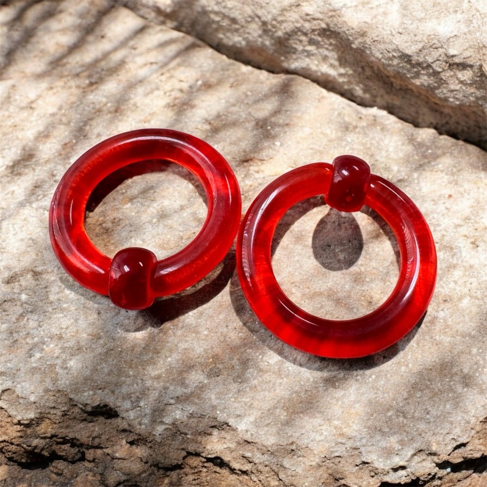 Pair 6g 9/16 Red Acrylic Captive Bead Rings - Body Piercing Jewelry